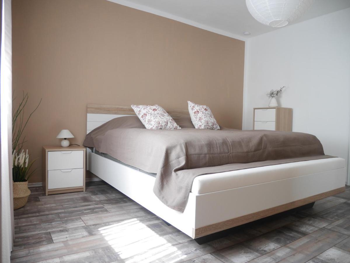 Waeller Ruh' Apartment Pfuhl Luaran gambar